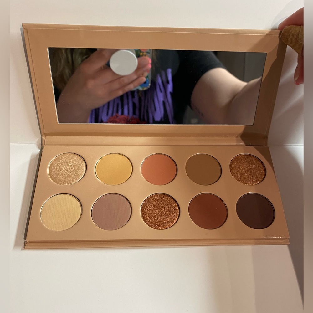 KKW Beauty Classic Eyeshadow Palette | UNUSED